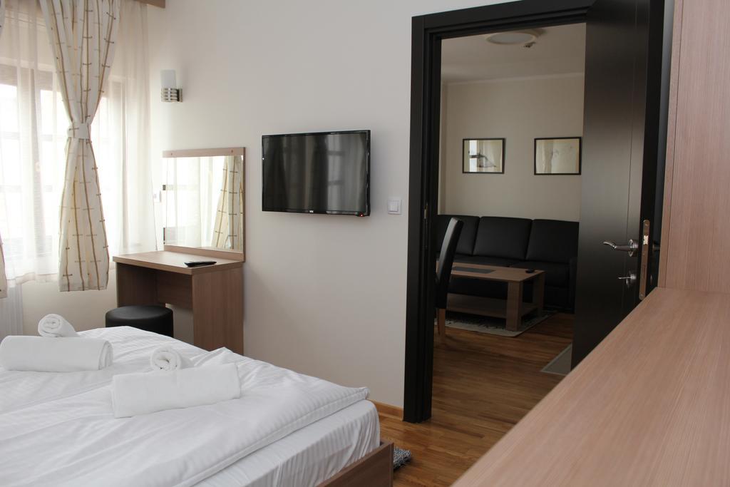 Wake Up Apartments And Rooms ベオグラード エクステリア 写真