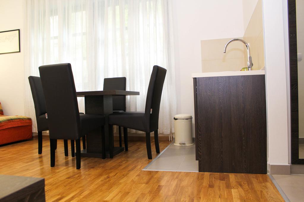 Wake Up Apartments And Rooms ベオグラード エクステリア 写真