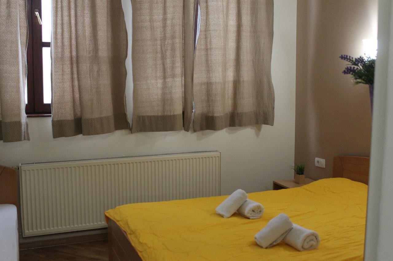 Wake Up Apartments And Rooms ベオグラード エクステリア 写真