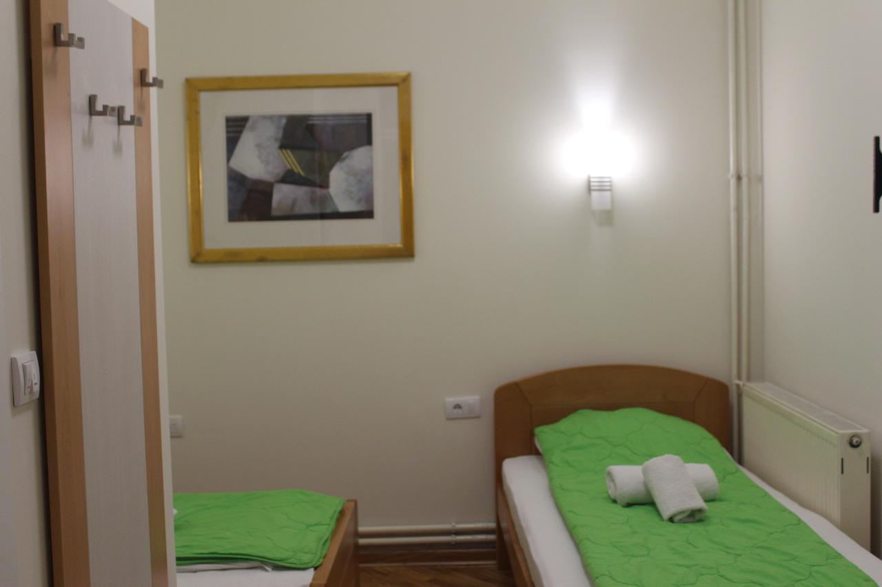Wake Up Apartments And Rooms ベオグラード エクステリア 写真